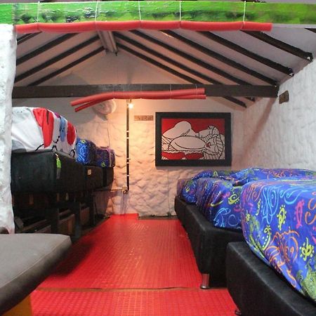 Mila Hostel Medellin Exterior photo