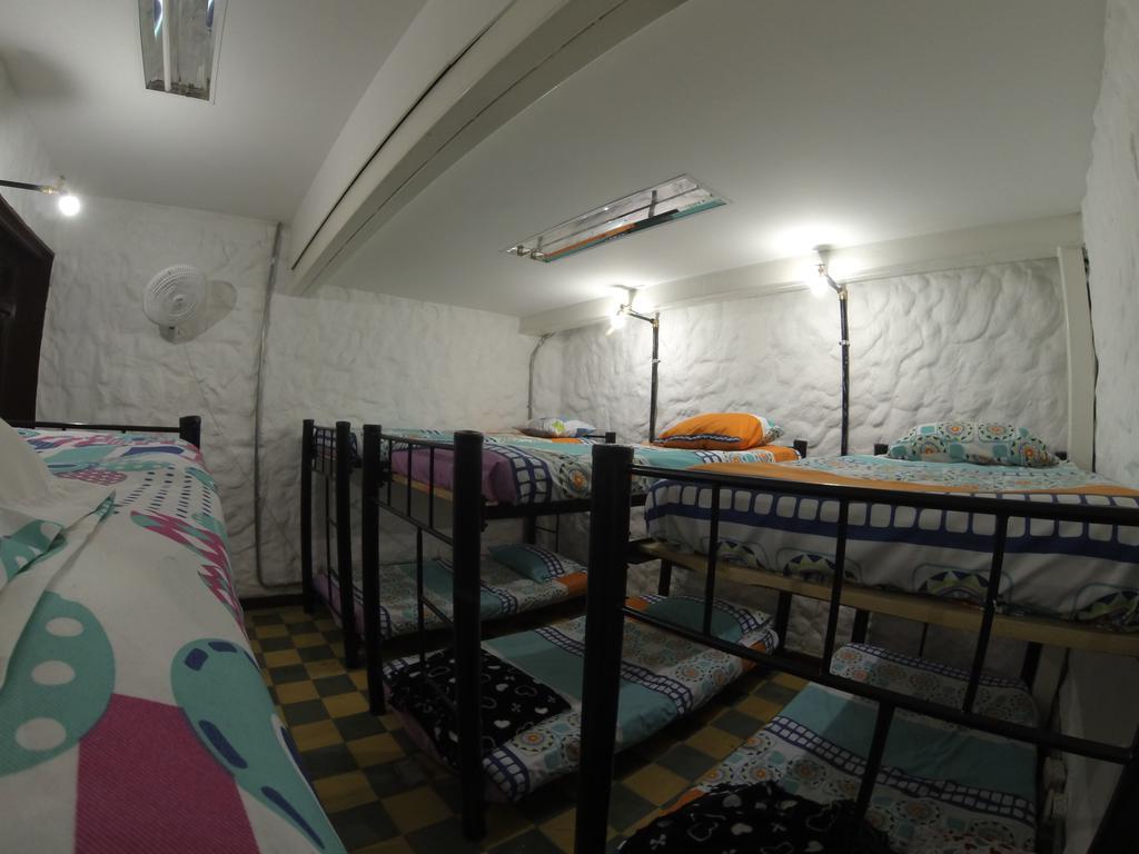 Mila Hostel Medellin Exterior photo